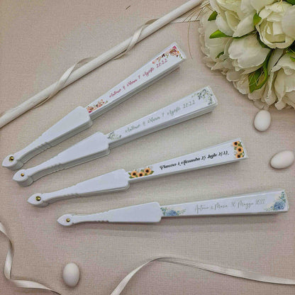 Ventaglio Bianco Plastica e Tessuto con Stampa Nomi e Grafica